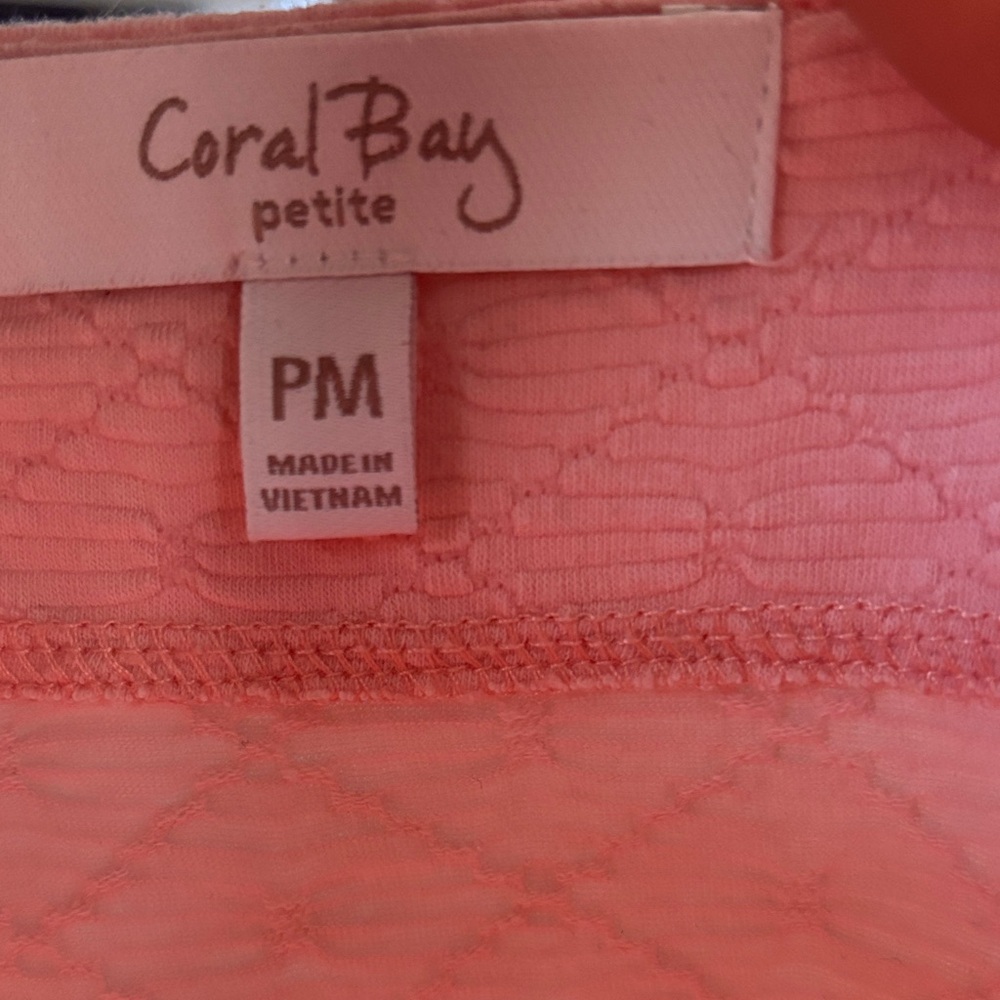 Coral Bay Pink Textured Women's Top SZ PM - Picture 2 of 4
